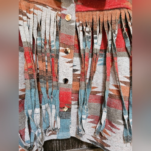 Western Bohemian Aztec Fringe Jacket - Picture 7 of 8